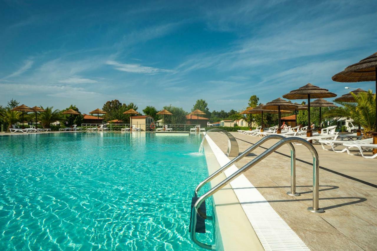Il Veliero Hotel Follonica Exterior photo
